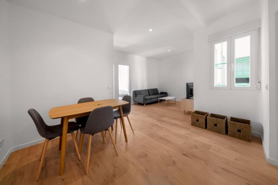 2 Bedrooms 1 Bathroom Furnished - Delicias - Bright - Mintystay Madrid Exterior foto