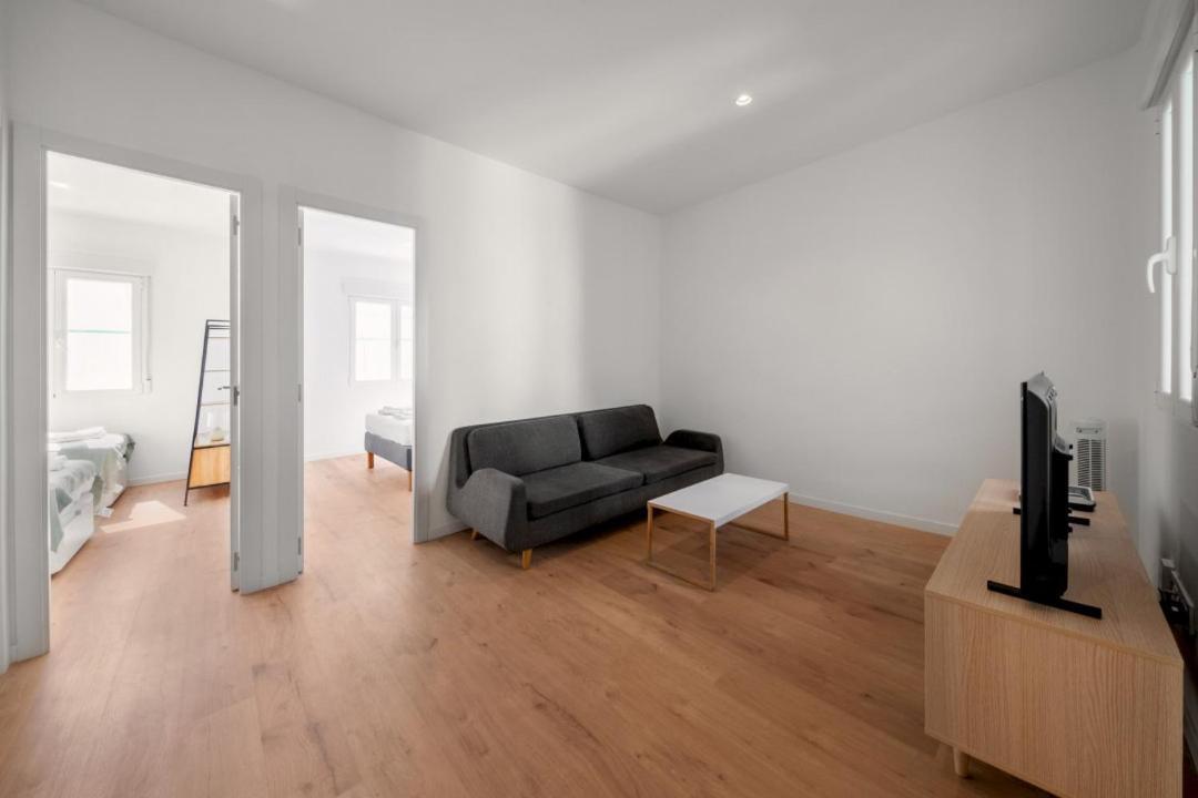 2 Bedrooms 1 Bathroom Furnished - Delicias - Bright - Mintystay Madrid Exterior foto